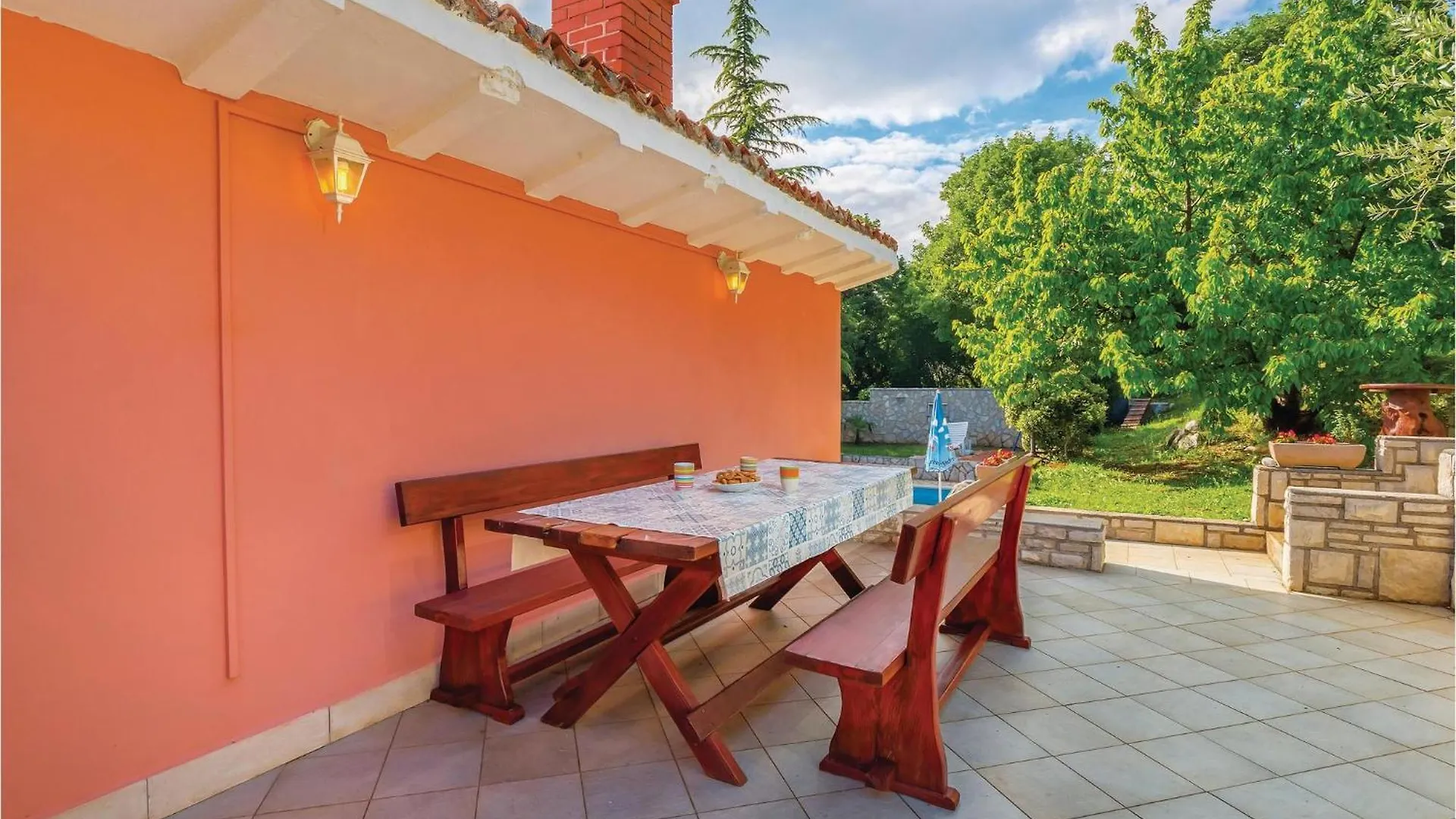 Awesome Home In Reburici With Kitchen Stanisovi Holiday home
