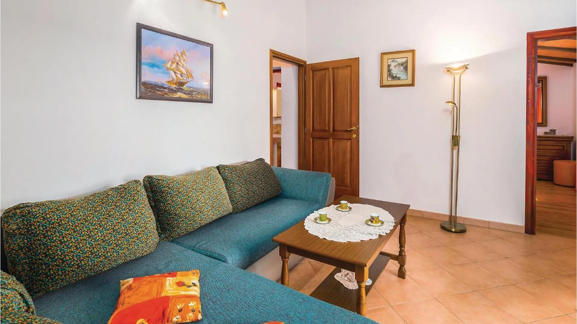 Awesome Home In Reburici With Kitchen Stanisovi